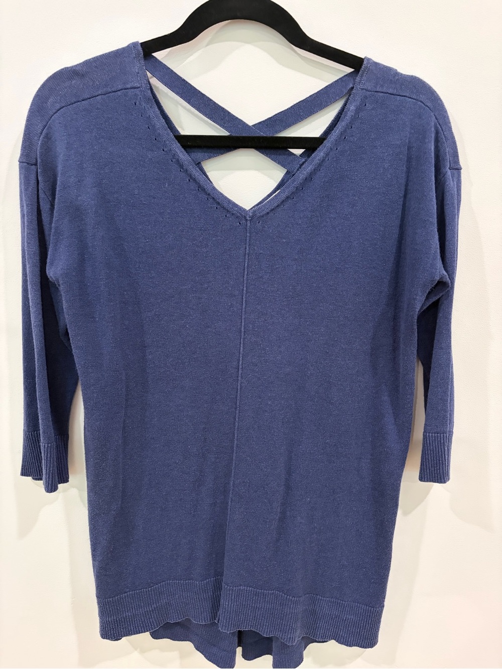 Chico’s Blue Criss Cross V-Neck Tunic Sweater Size 1